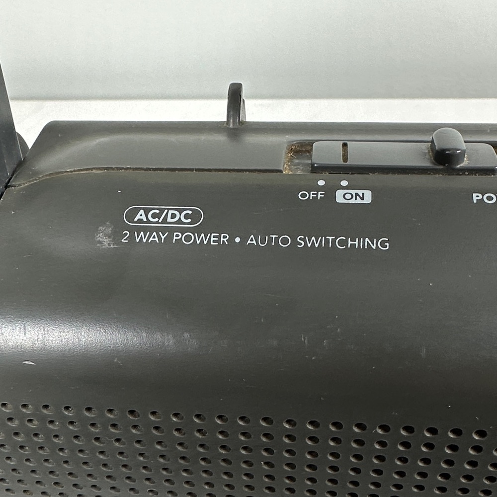 Vintage GE 2 Way power AM/FM Radio 24hourweather portable receiver TV sound 4b - Picture 4 of 15